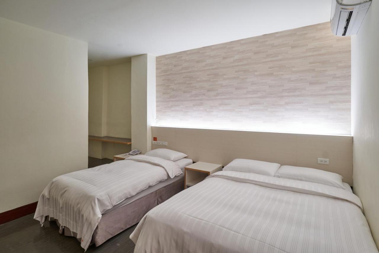 Yung An Business Hotel Dounan Eksteriør billede