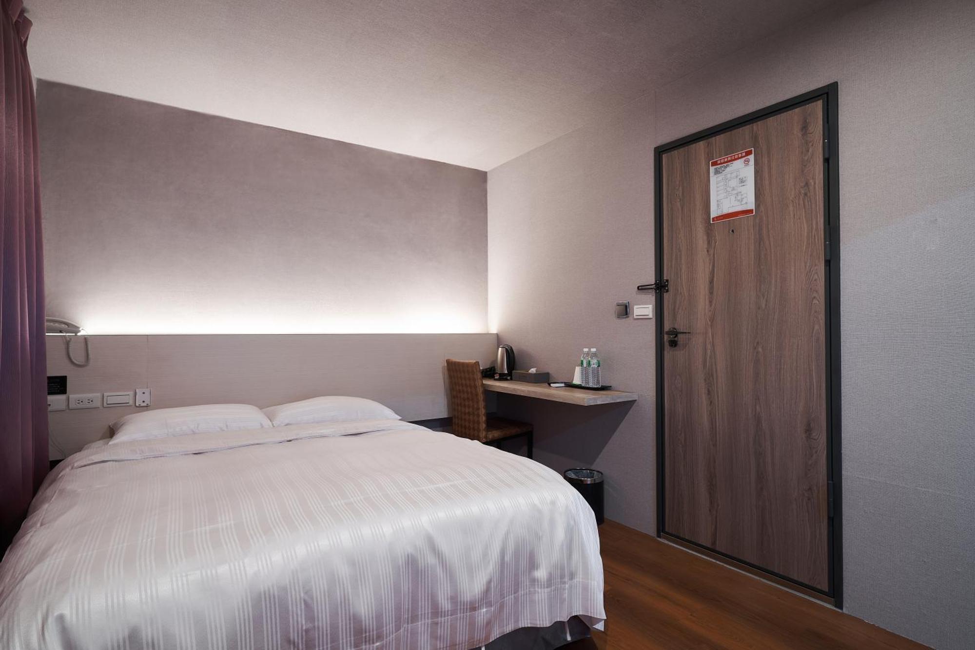 Yung An Business Hotel Dounan Eksteriør billede